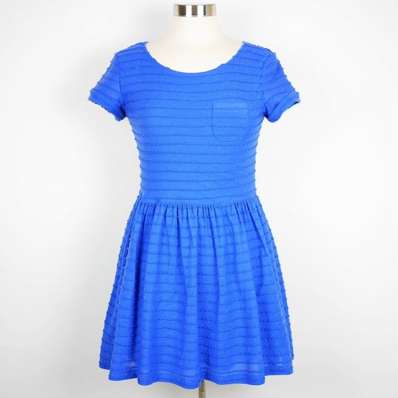 YUMI Modcloth Blue short sleeve fit & flare dress - Picture 1 of 10